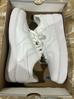 Nike Men's All-White Low Top Sneakers Air Force